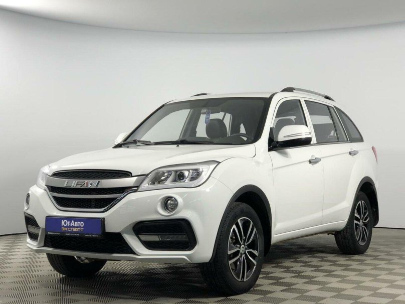 Машина Lifan x60