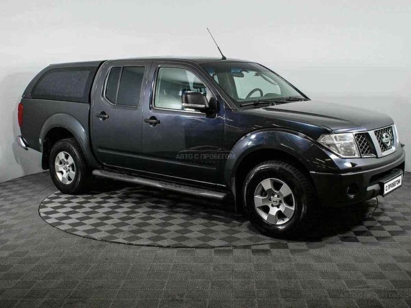 Nissan Navara джип