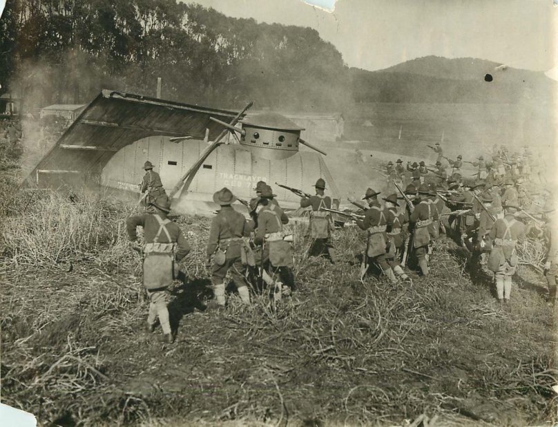 Holt 75 танк 1916