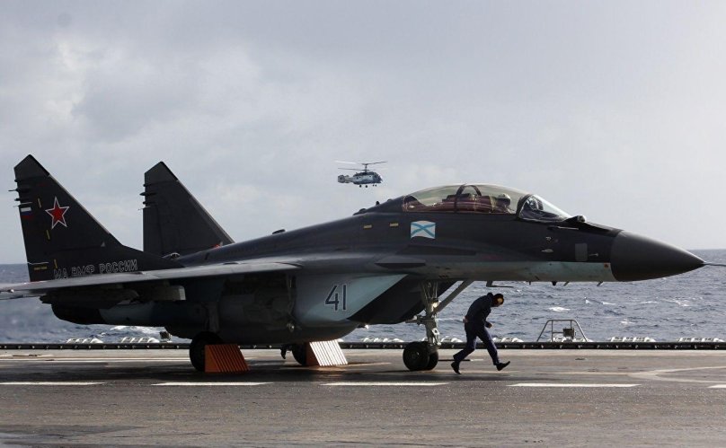 Палубный истребитель миг-29к