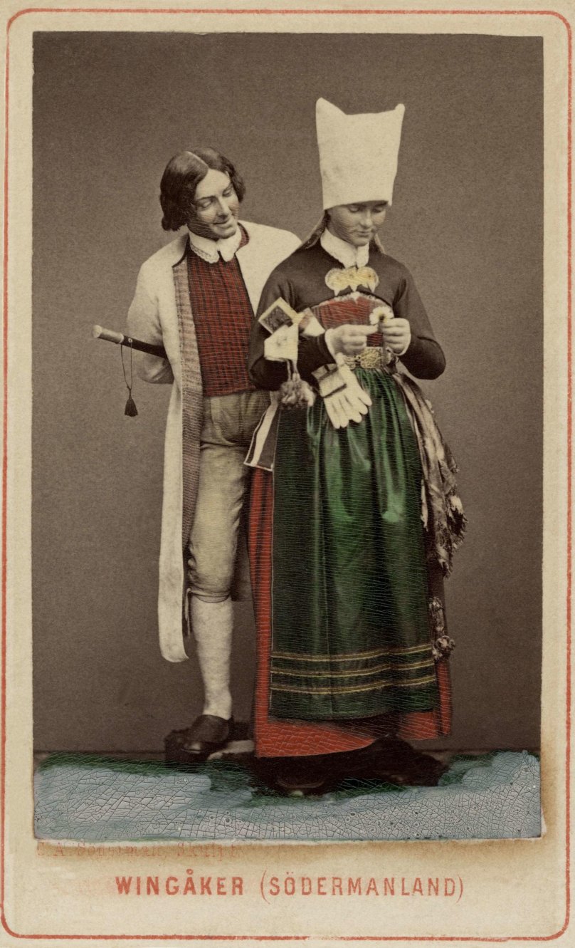 Шведский национальный костюм