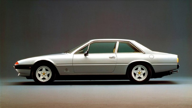 Ferrari 412