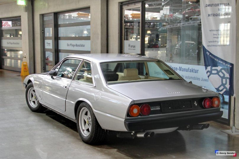 Ferrari 400 1976-1985