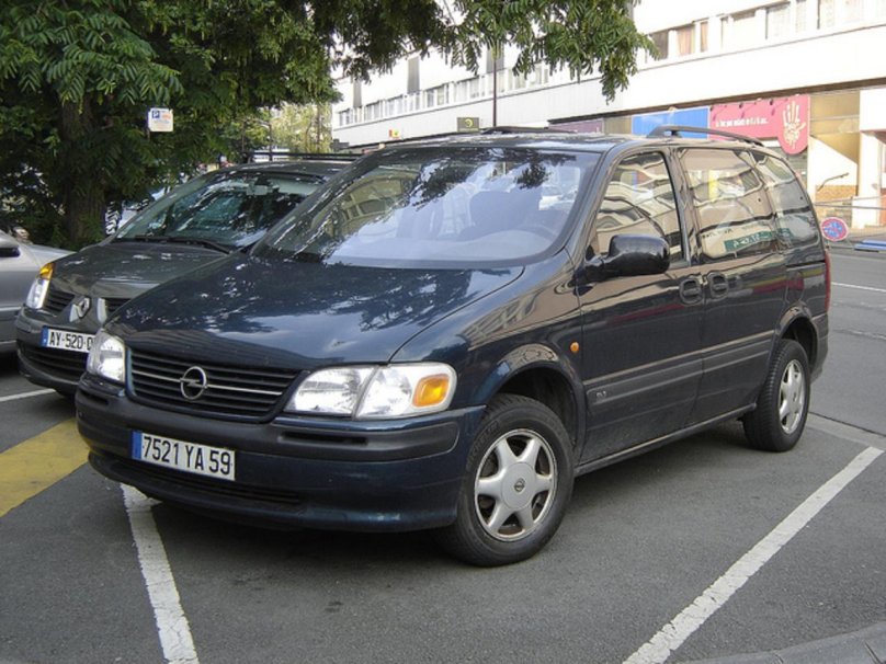 Opel Sintra 1997