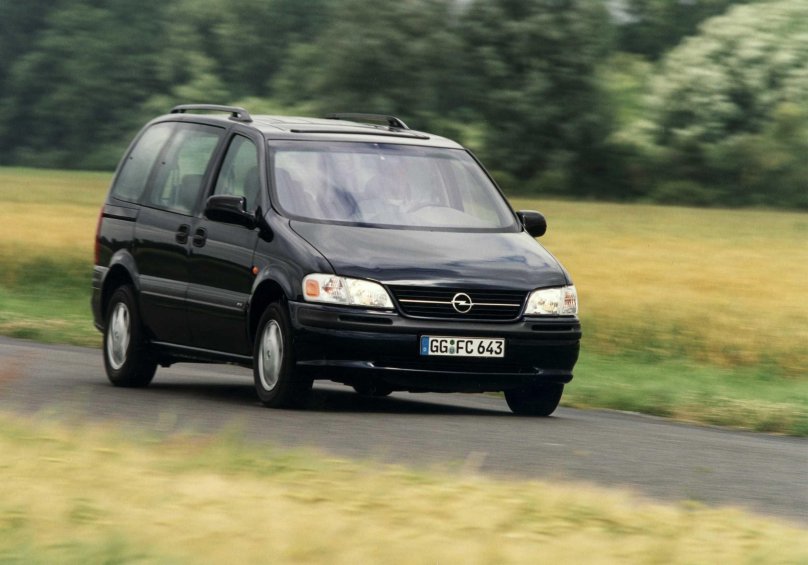 Opel Sintra 1997