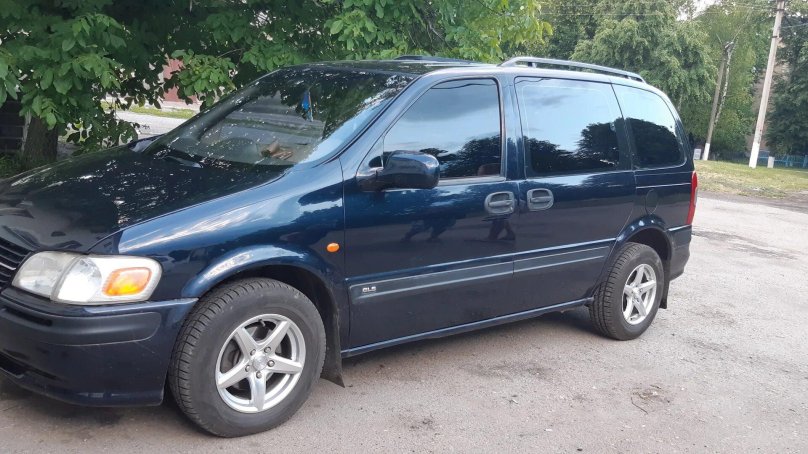 Опель Синтра 1998