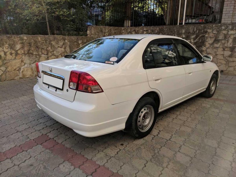 Honda Civic Ferio es2