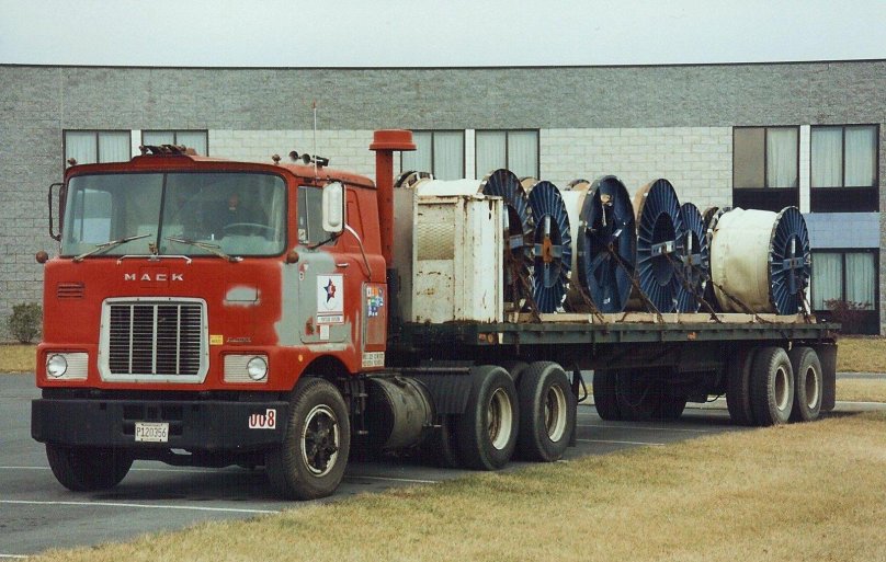 Mack f900