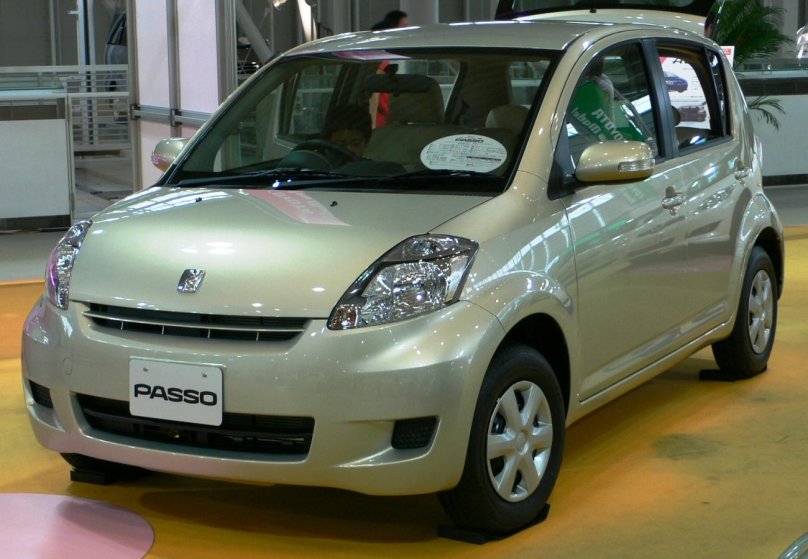 Toyota passo 2004