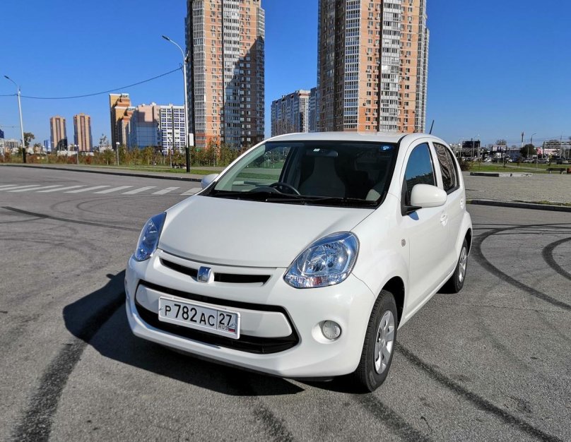 Тойота Пассо 2015