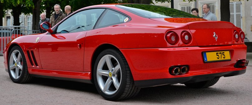 Феррари 575