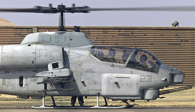 Bell Ah-1 Cobra фото