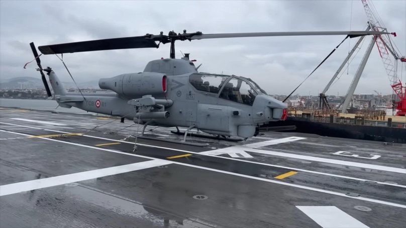 MV-22 OSPREYAH-1w SUPERCOBRA