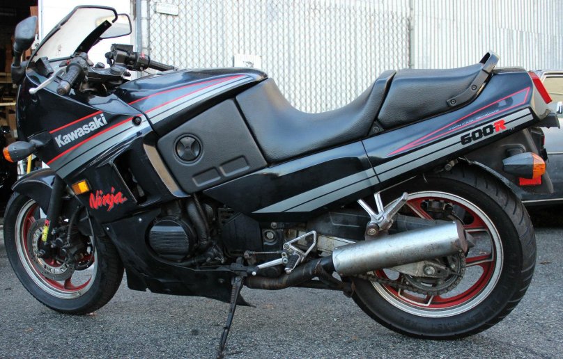 Kawasaki GPX 600