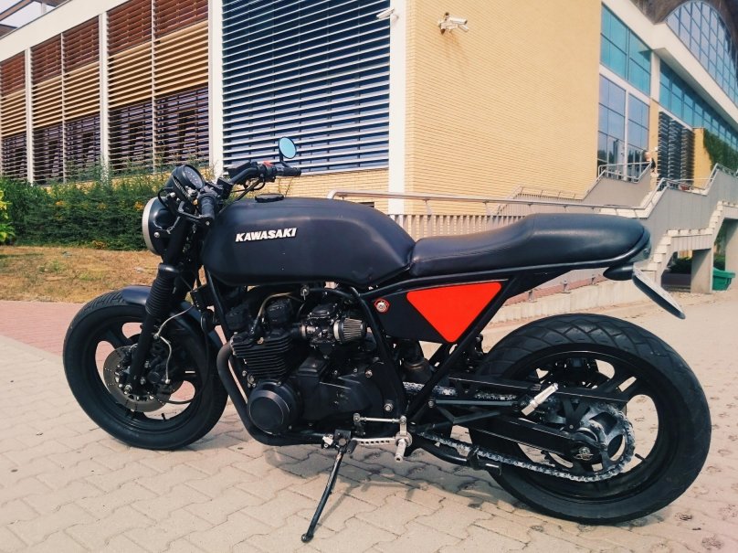 Kawasaki GPZ Cafe Racer