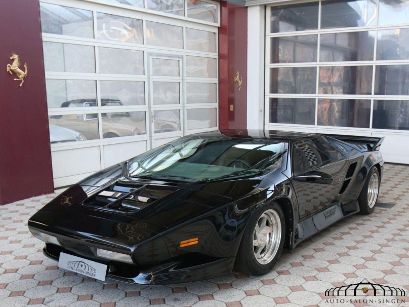 Vector w8 Twin Turbo Coupe