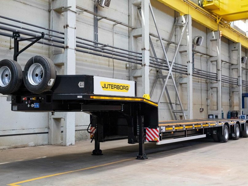 JTB 40 полуприцеп трал Juterborg