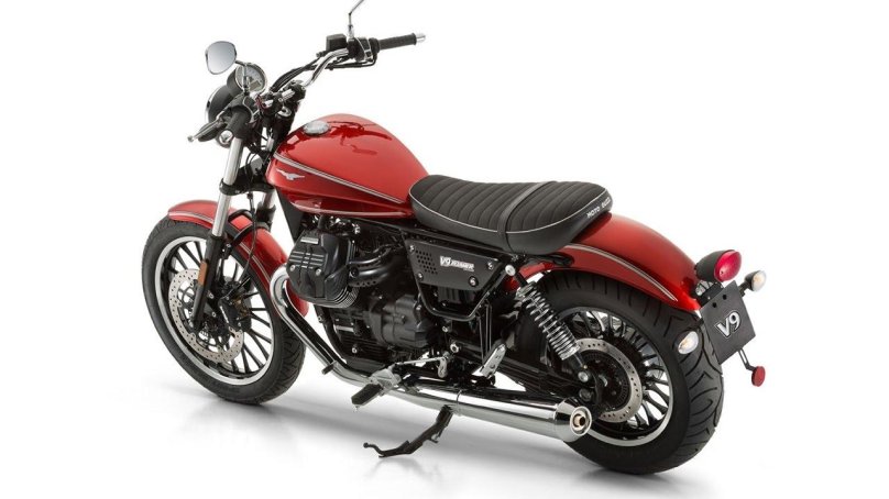 Moto Guzzi v9 Roamer