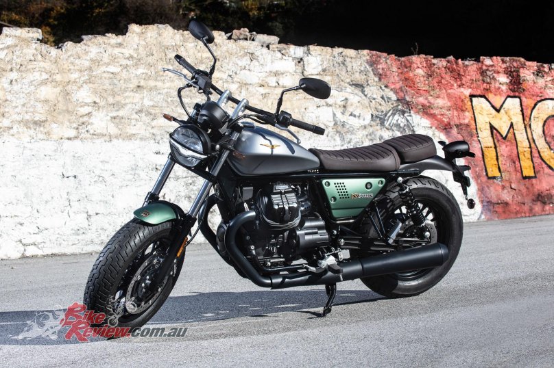 Moto Guzzi v9 Bobber