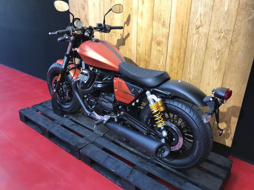 Мото Гуцци v9 Bobber