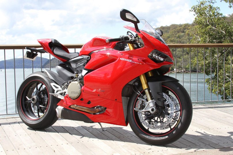 Дукати 1299 Panigale s
