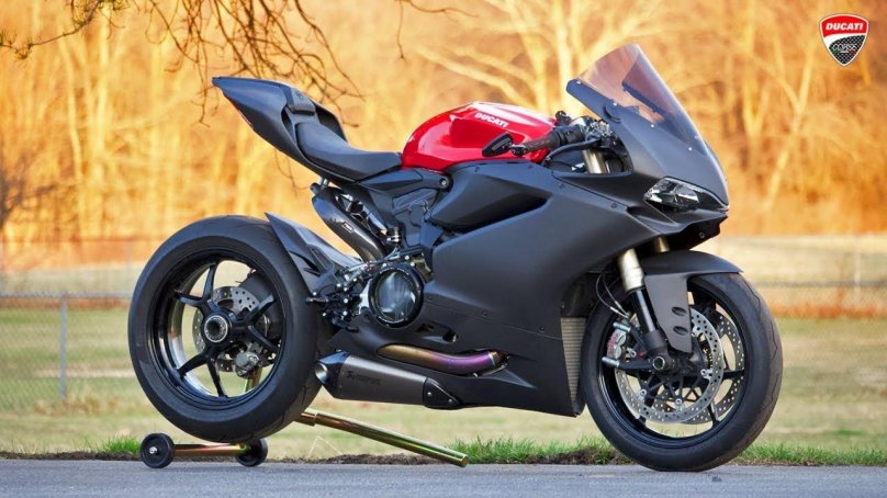 Ducati 1299 Panigale черный