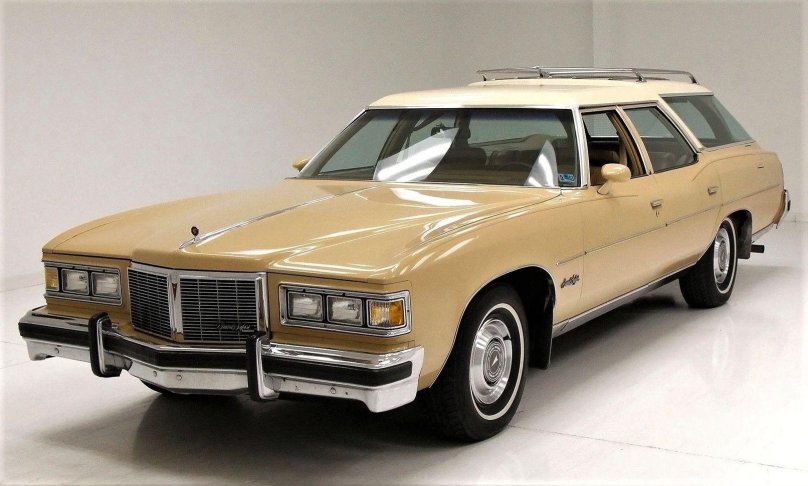 Pontiac Grand Safari Wagon 1976