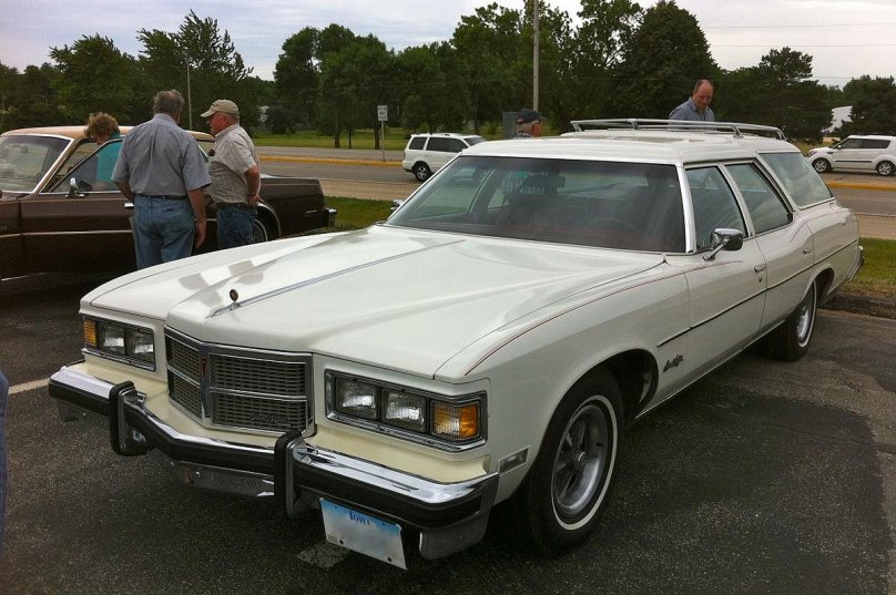 Pontiac Grand Safari 1976