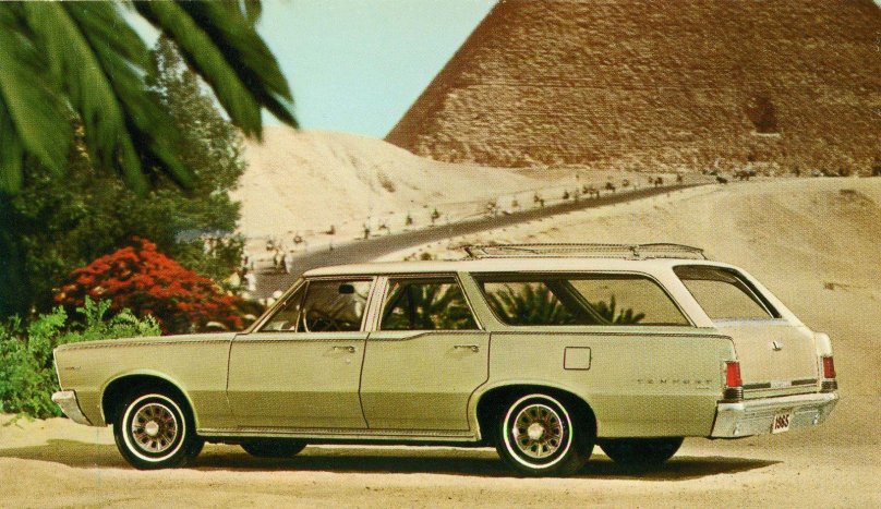 Pontiac 1965 Wagon