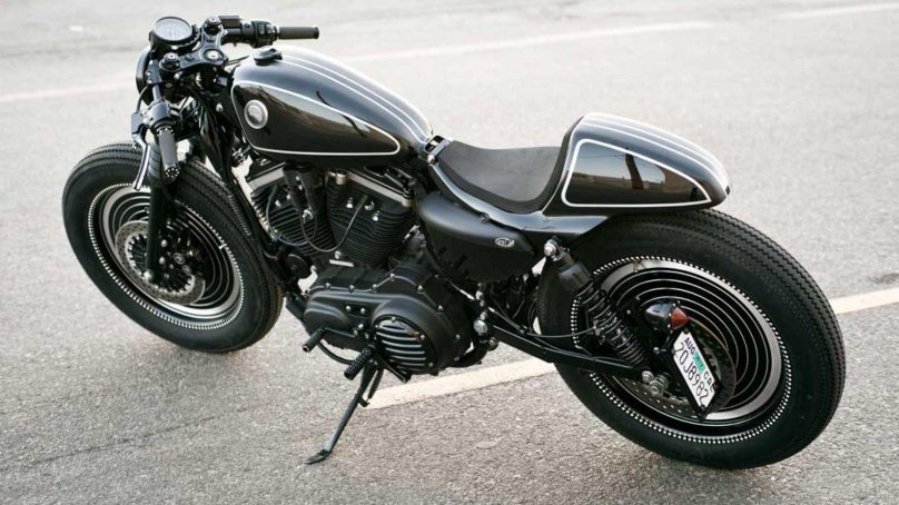 Харлей Дэвидсон кафе рейсер