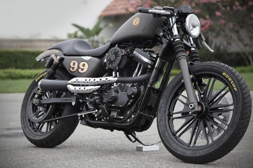 Харлей Дэвидсон кафе рейсер