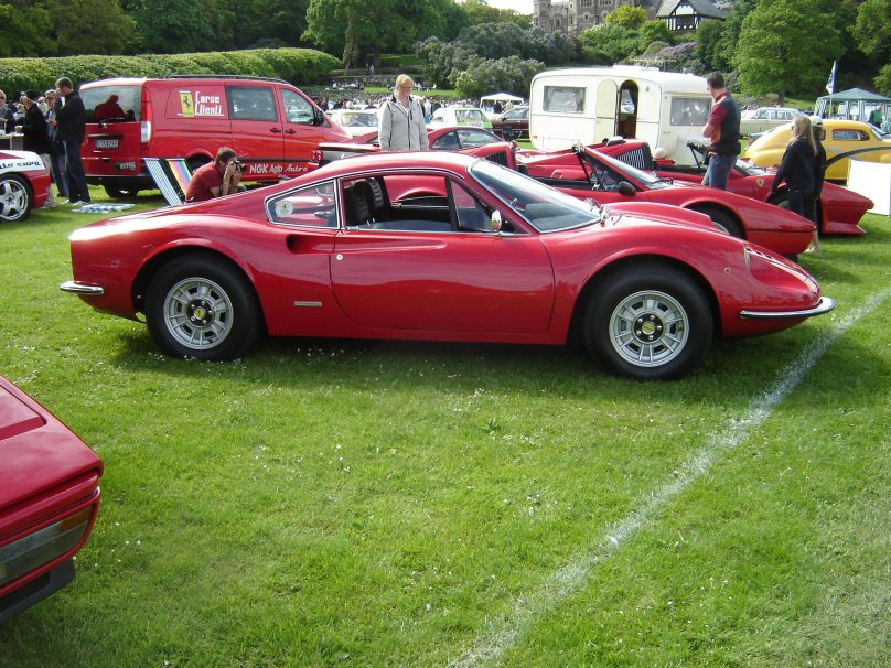 Феррари Дино 246