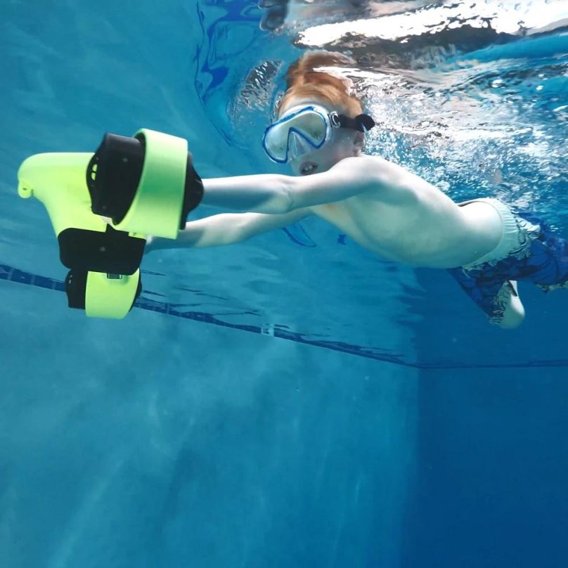 Подводный буксировщик бензиновый