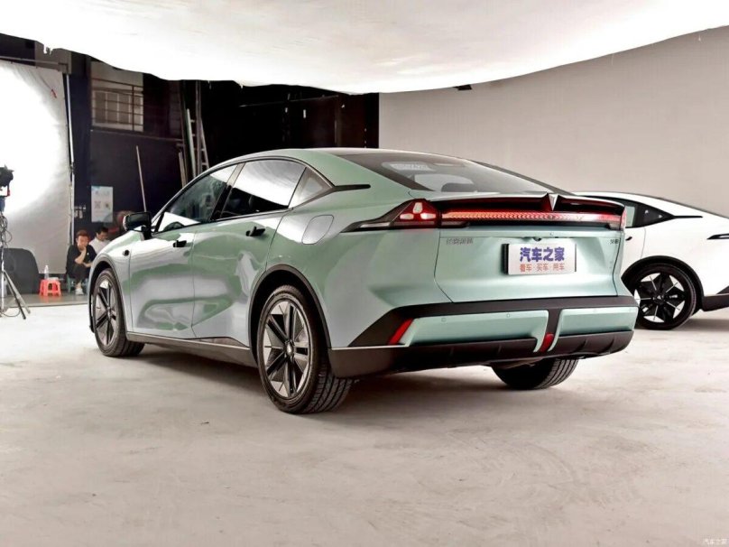 Changan Deep Blue sl03