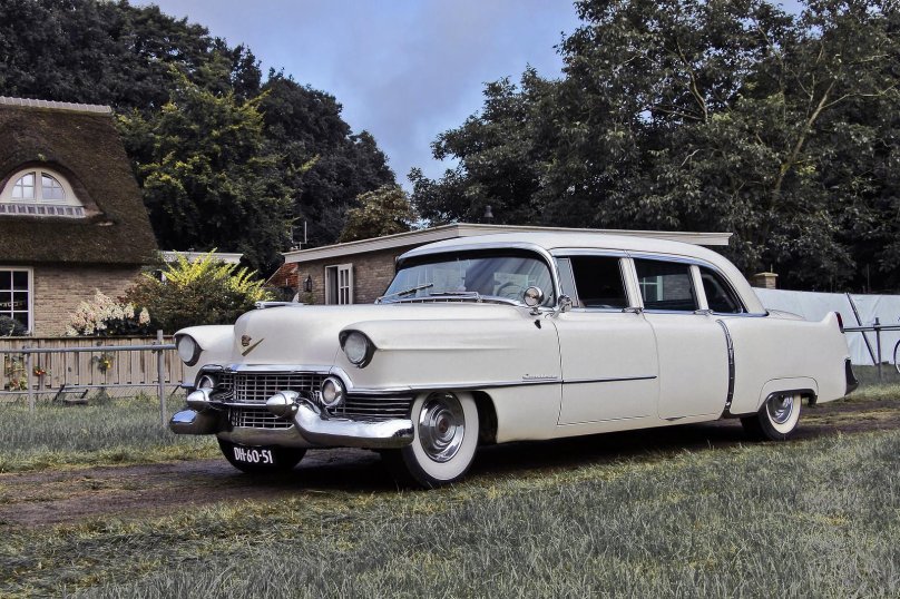 Cadillac Fleetwood 1954