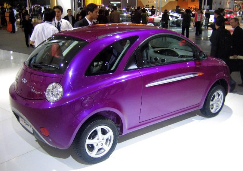 Машина Chery qq6