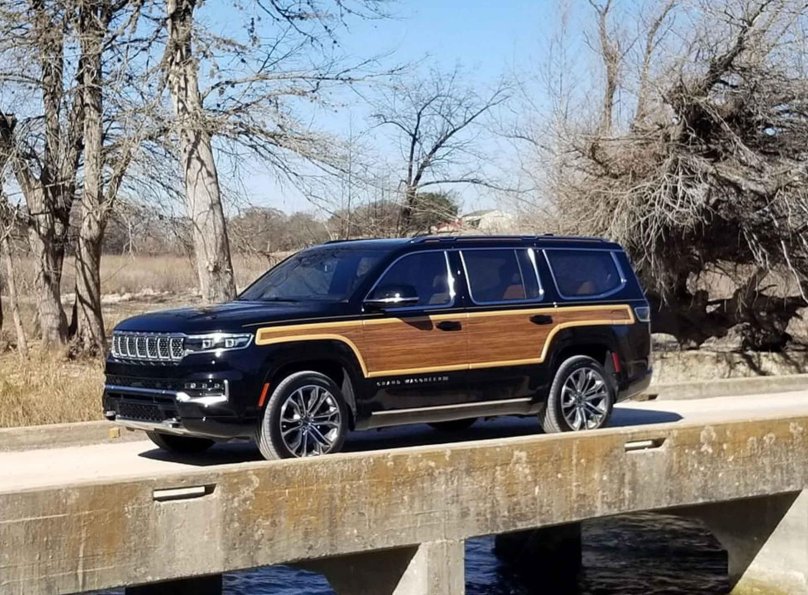 Jeep Grand Wagoneer