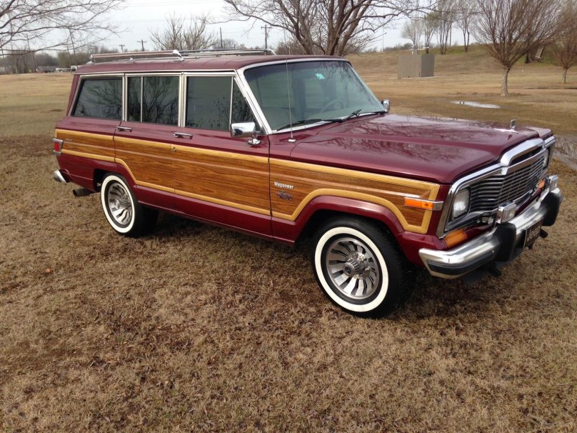Jeep Grand Wagoneer 2001