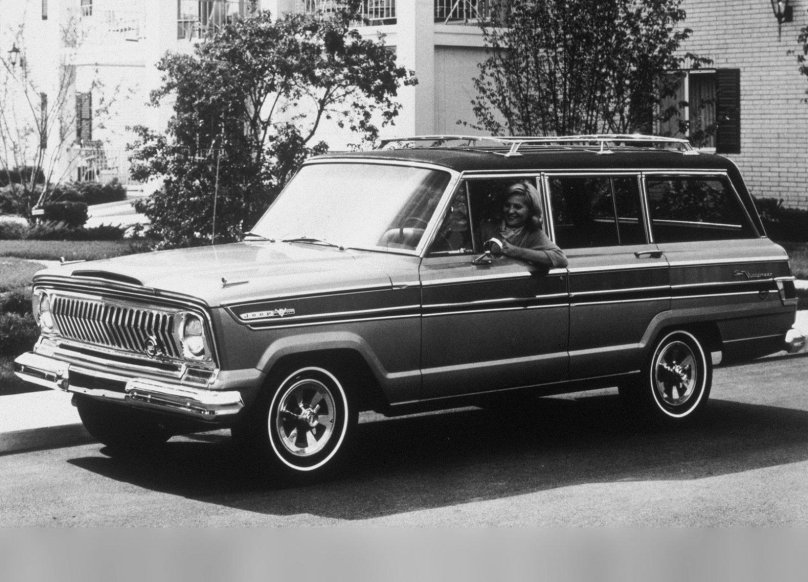 Jeep Grand Wagoneer 1963