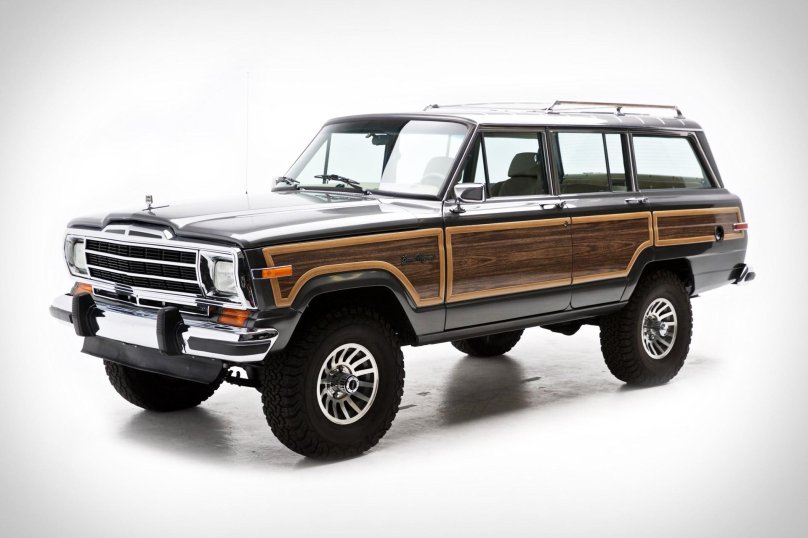 Jeep Wagoneer