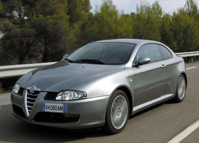 Alfa Romeo gt, 2005