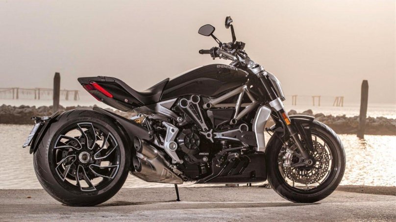 Ducati x Diavel s 2021