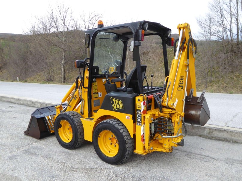 JSB экскаватор 3cx