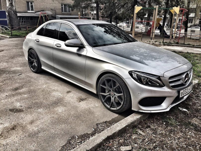 Mercedes Benz w205 r19