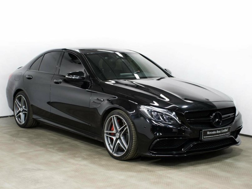 Mercedes c 205 AMG черный