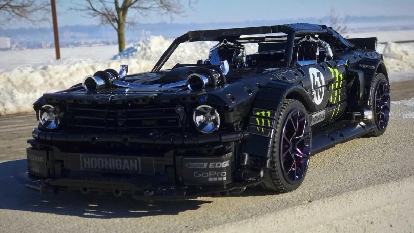 Ford Mustang Hoonicorn v2