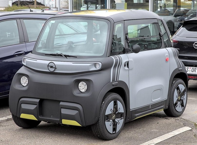 Ситроен Ami 2020