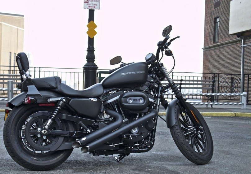Harley Davidson Iron 883