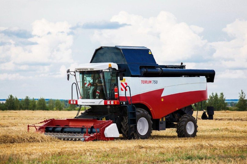 Комбайн Ростсельмаш Торум 750