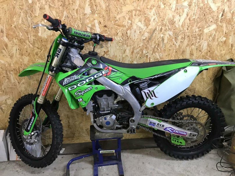 Ямаха кросс зеленый